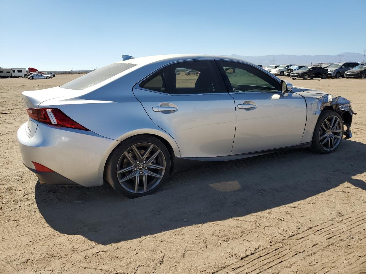 2016 Lexus Is 300 - Фото 3