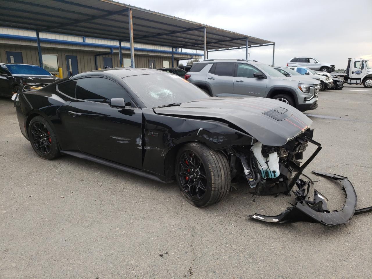 2024 Ford Mustang Gt - Image 4