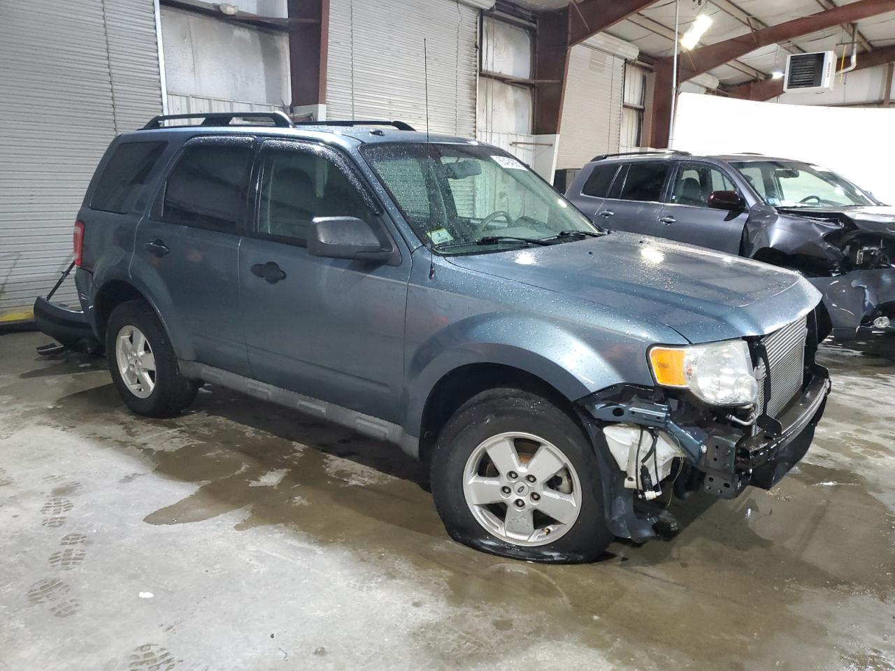 2010 Ford Escape Xlt - Фото 4