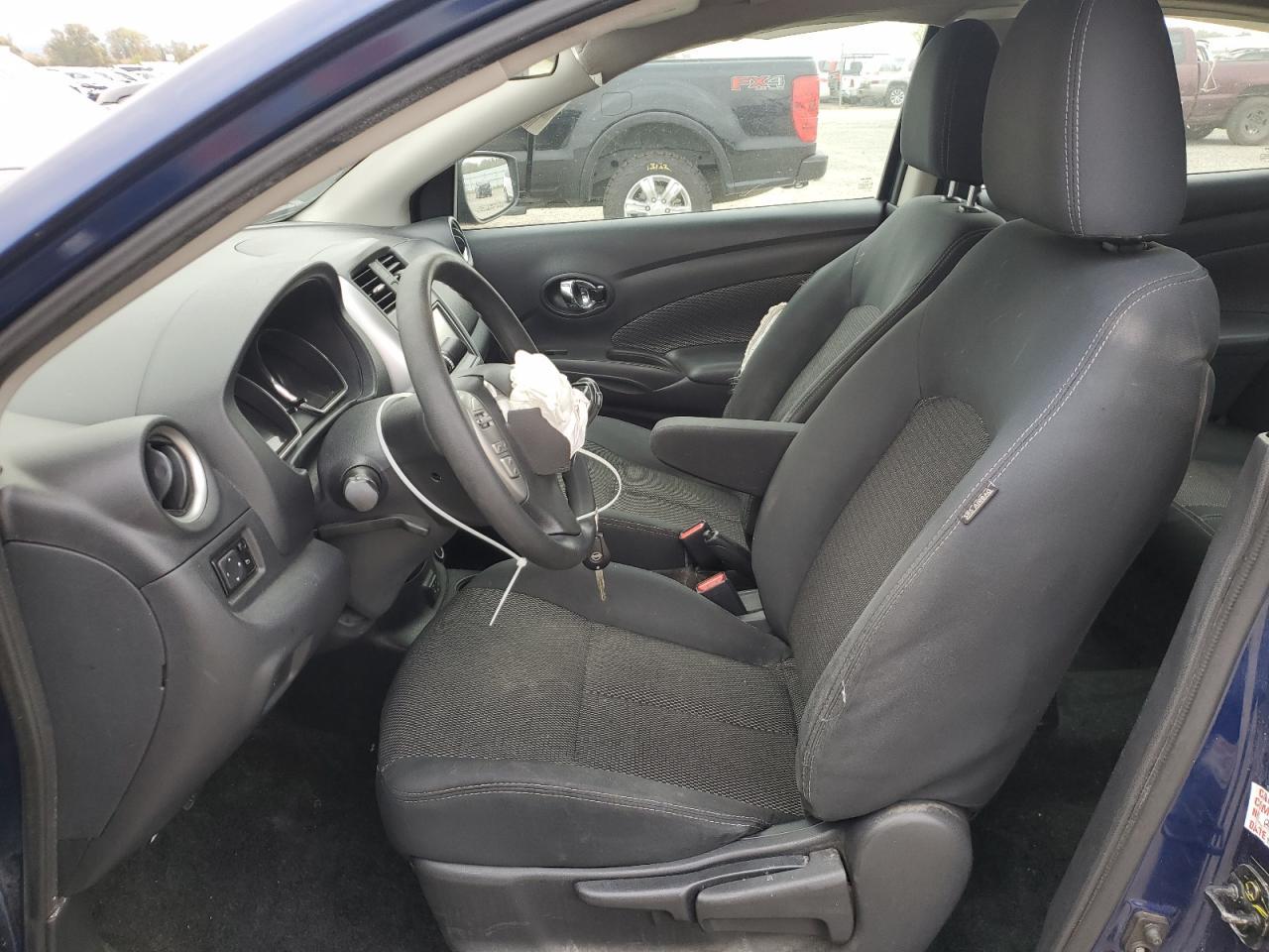 2019 Nissan Versa S - Фото 7