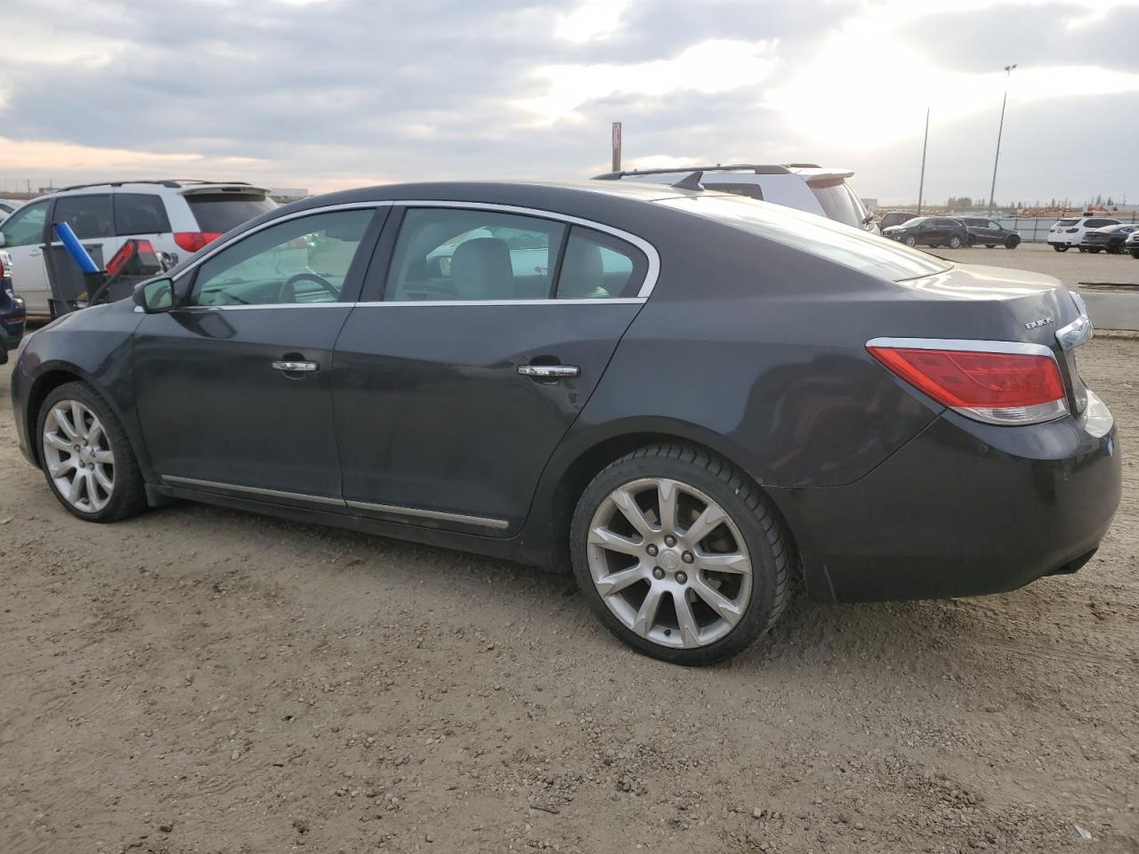 2013 Buick Lacrosse Premium - Фото 2