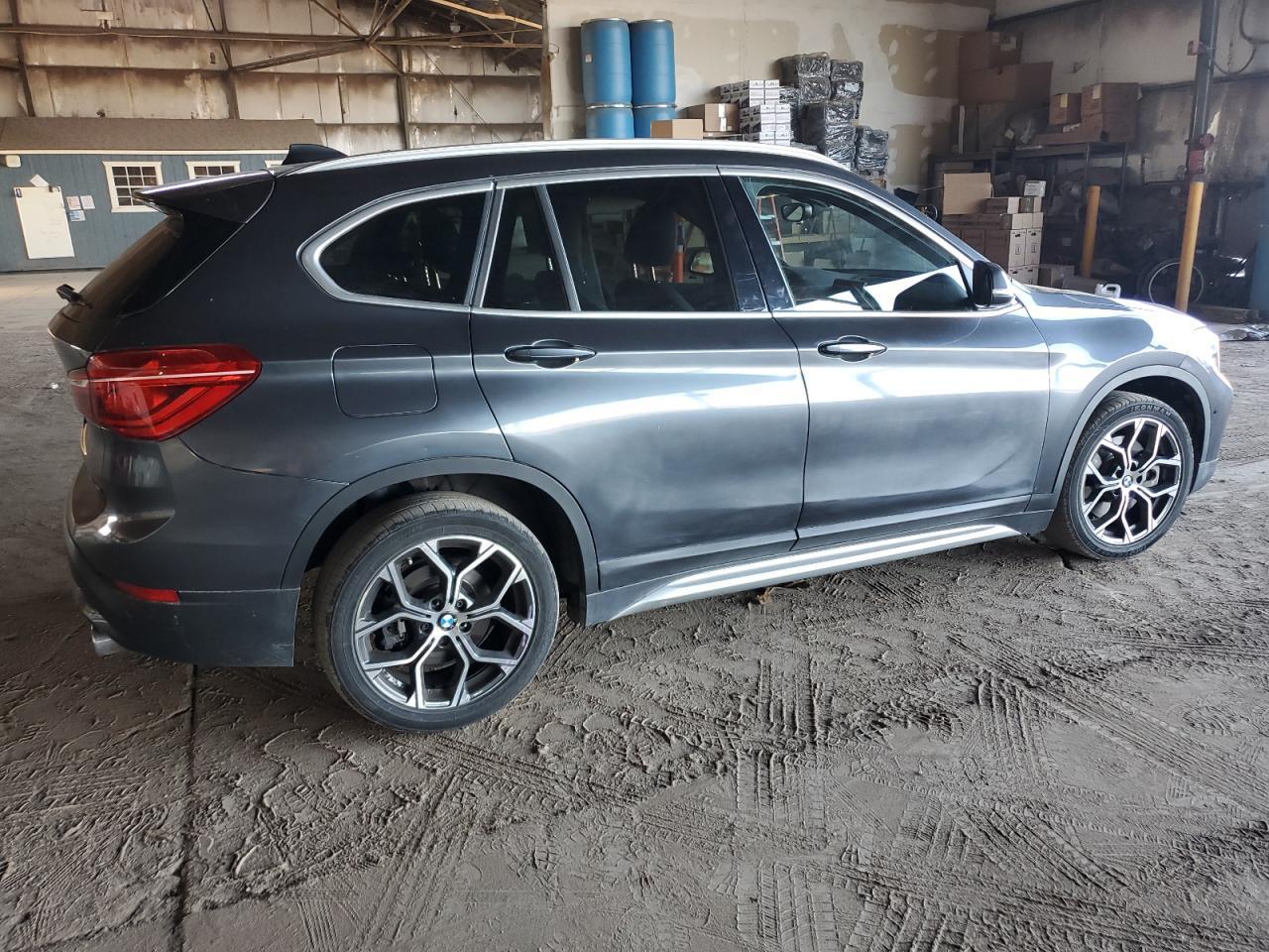 2021 BMW X1 Sdrive28I - Фото 3