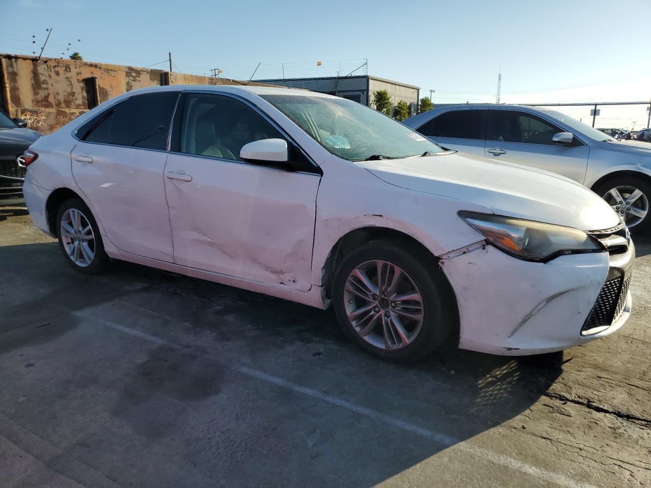 2017 Toyota Camry Le - Фото 4