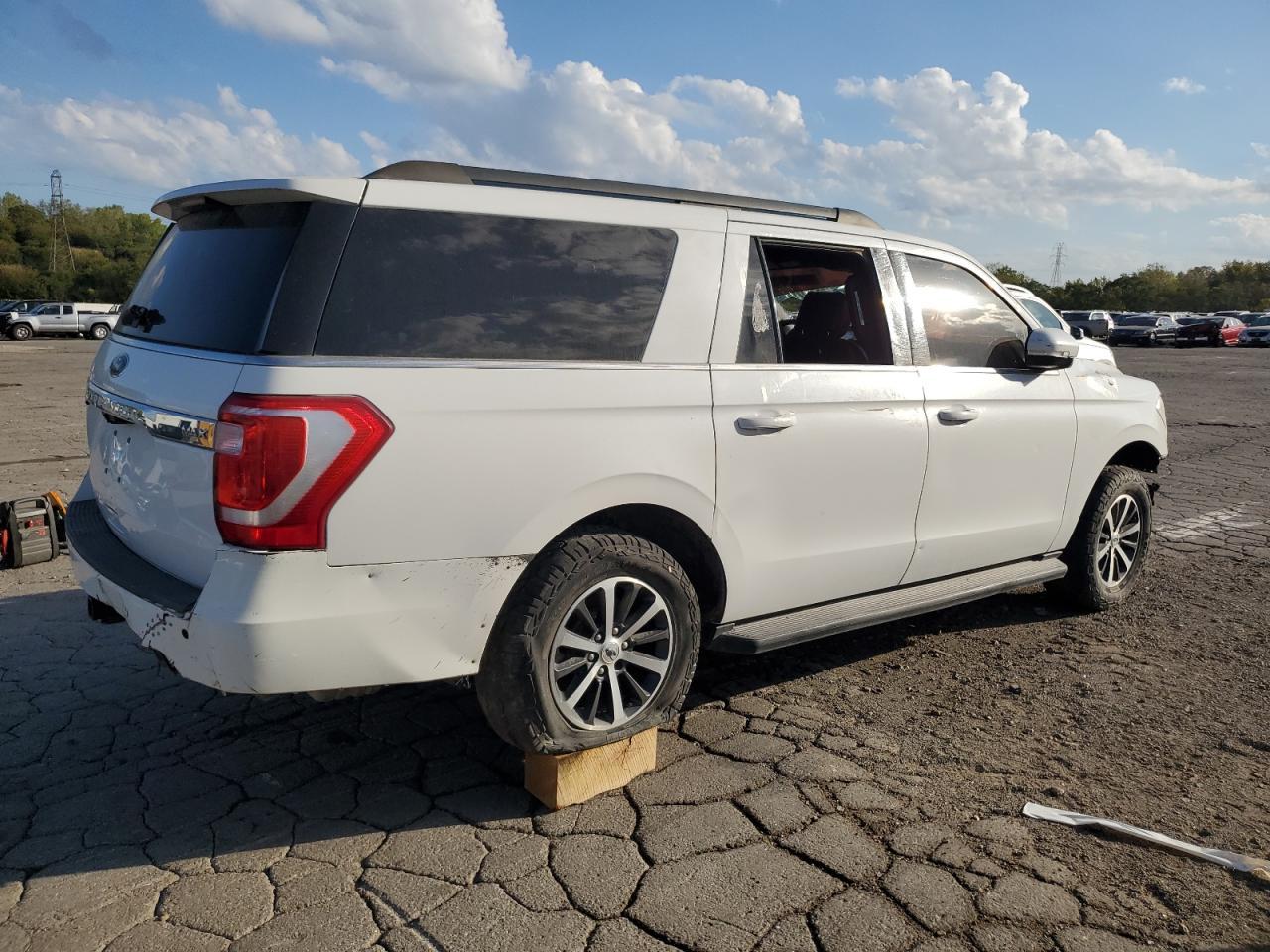 2019 Ford Expedition Max Xlt - Фото 3