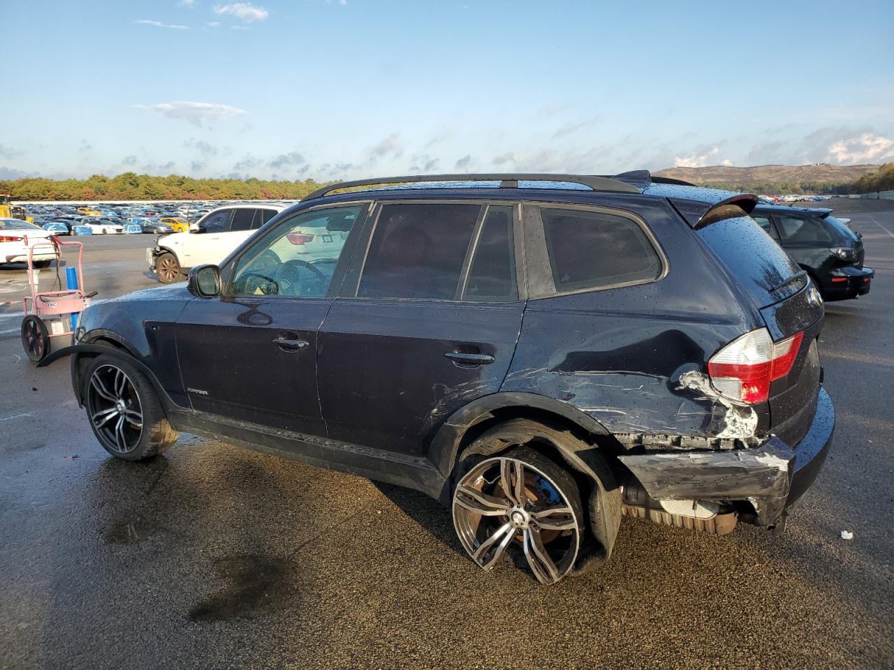 2010 BMW X3 xDrive30I - Фото 2