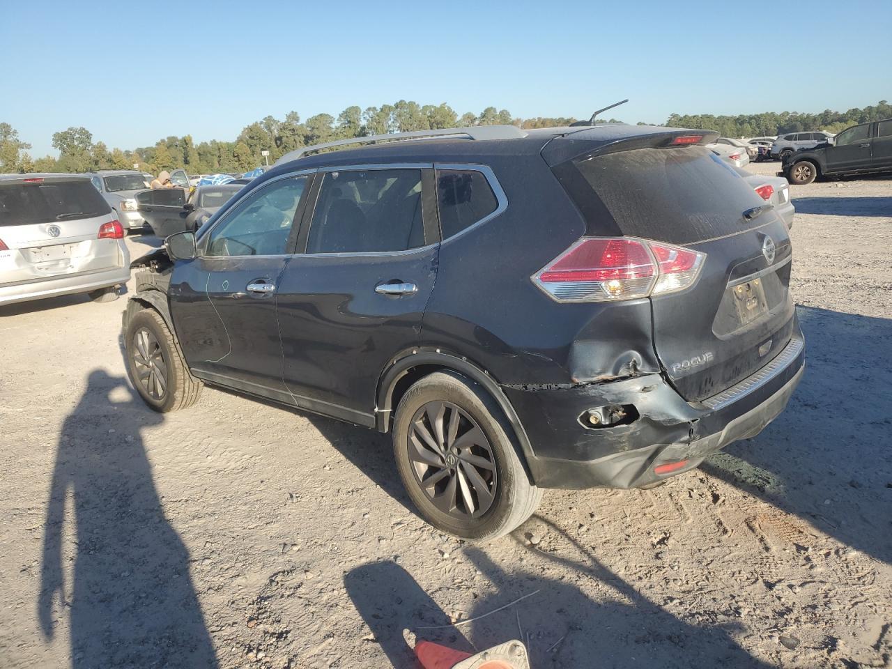 2016 Nissan Rogue S - Фото 2