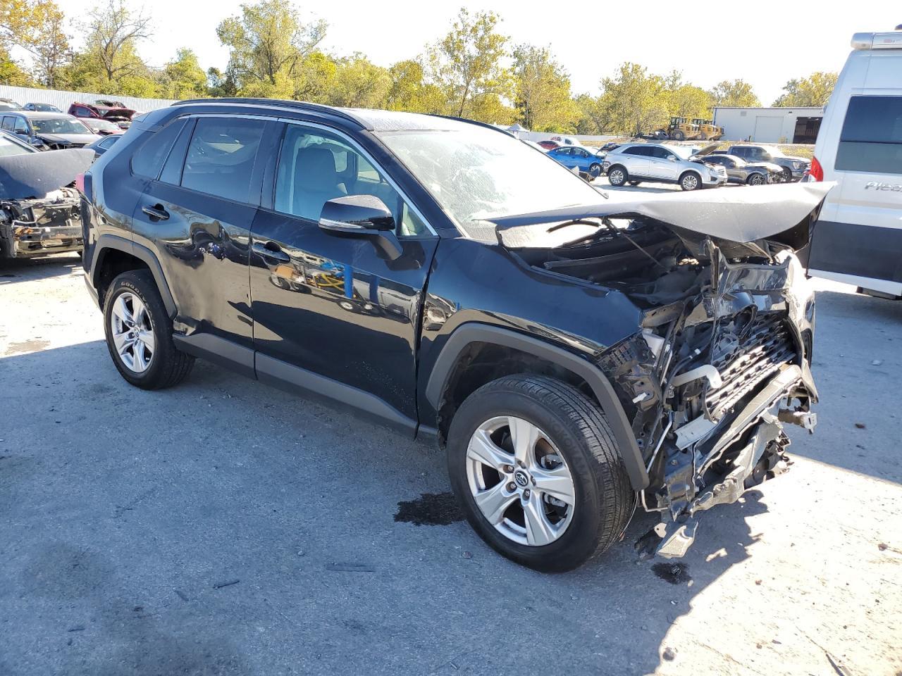 2020 Toyota Rav4 Xle - Фото 4