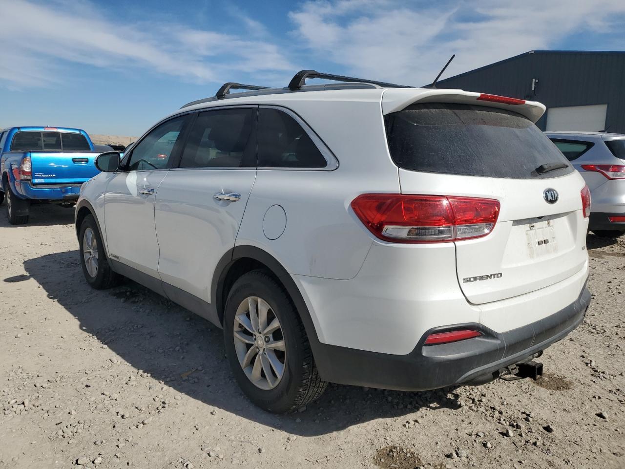 2017 Kia Sorento Lx - Image 2