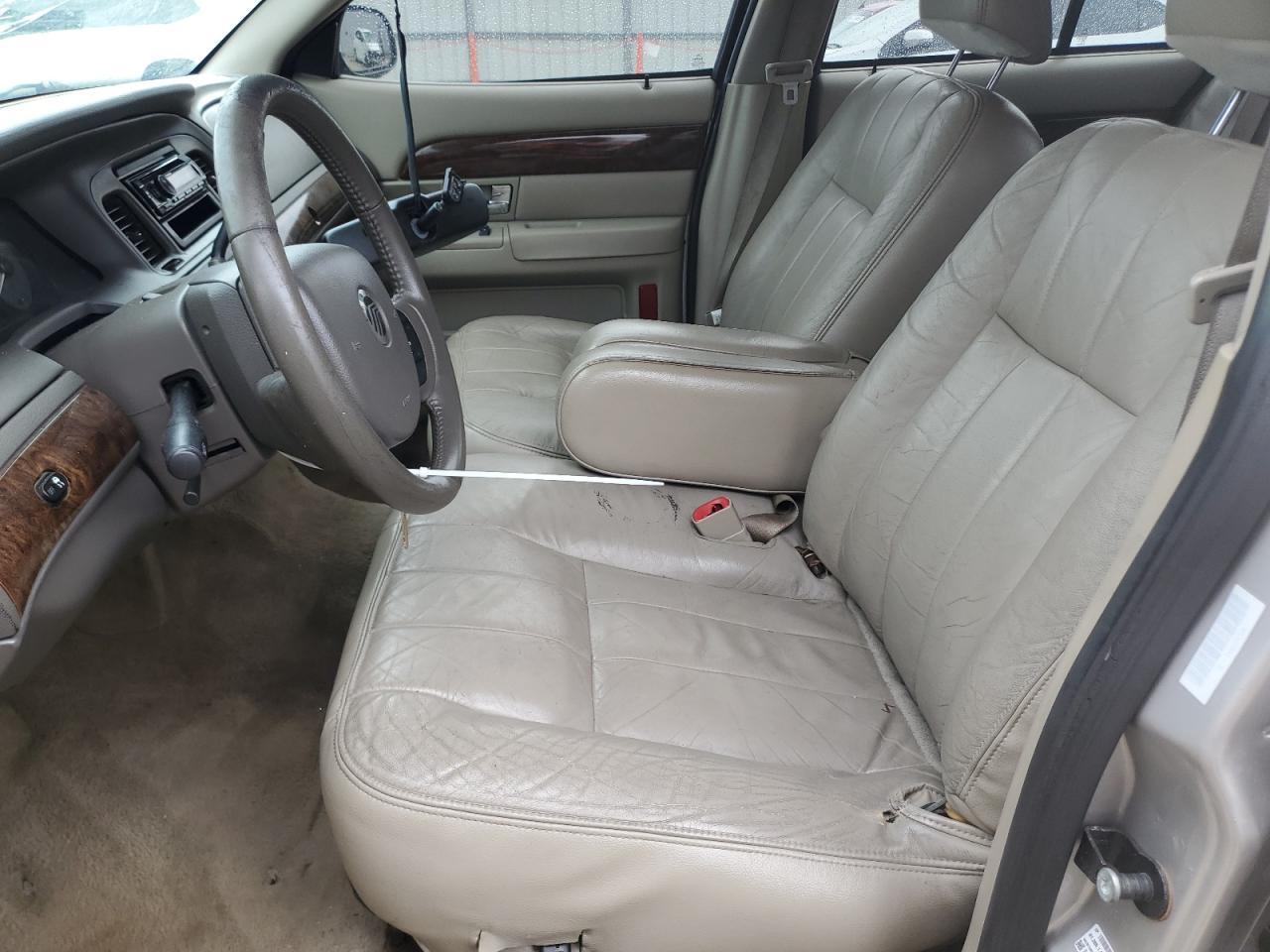2010 Mercury Grand Marquis Ls - Image 7