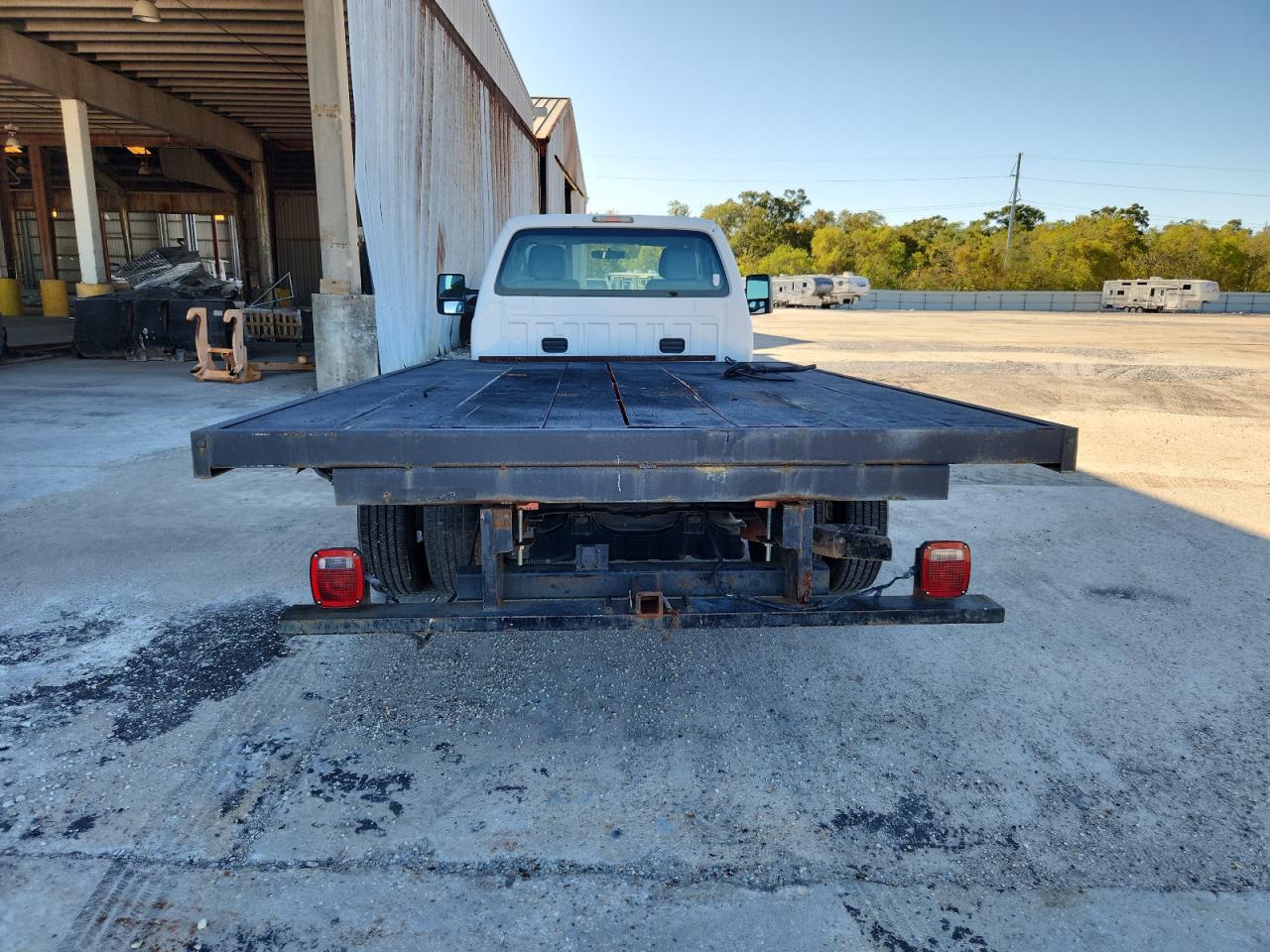2011 Ford F350 Flat Bed Truck - Фото 6