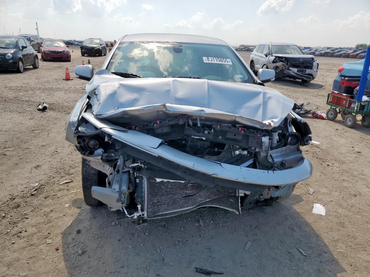 2016 Chevrolet Impala Lt - Image 5