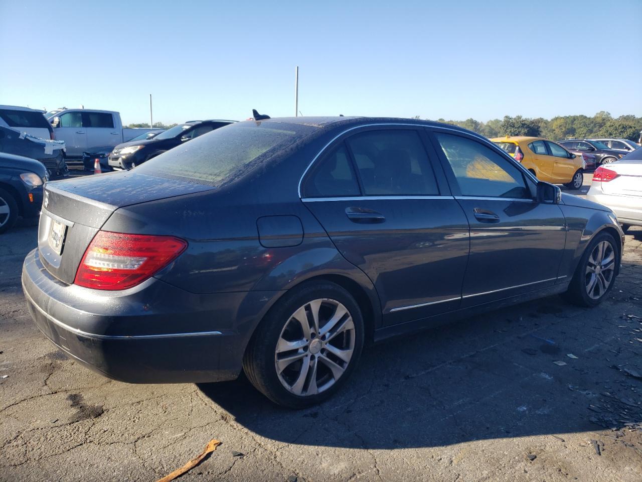 2013 Mercedes-Benz C 250 - Image 3