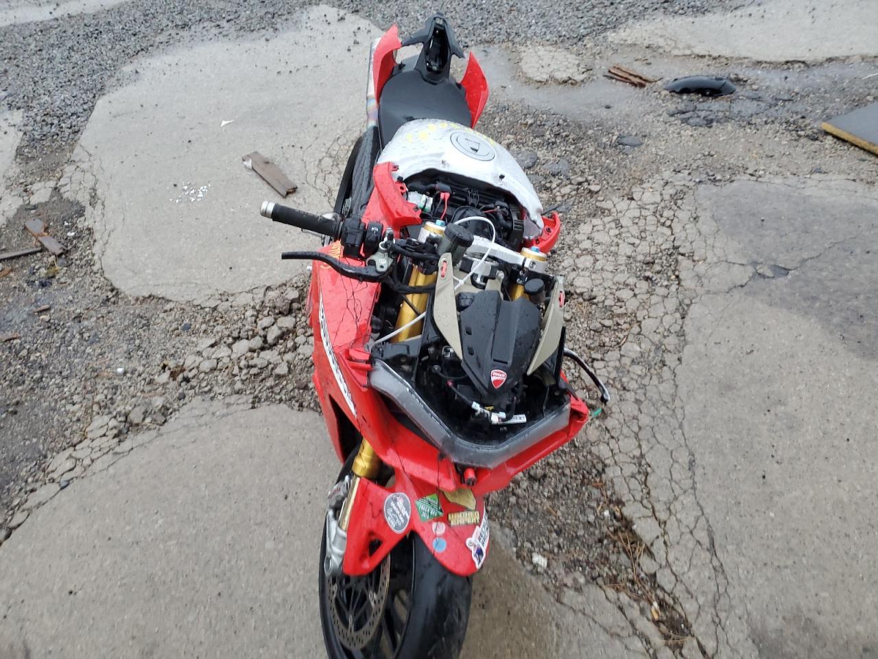 2023 Ducati Panigale V4S - Image 5