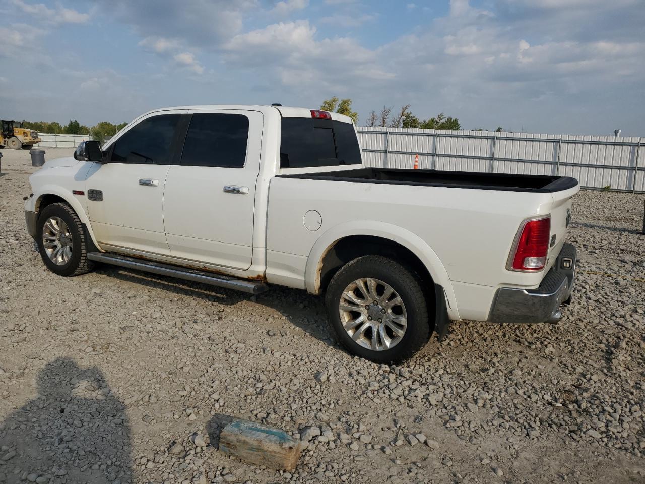 2015 Ram 1500 Longhorn - Фото 2