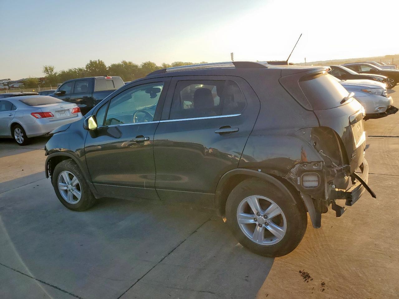 2018 Chevrolet Trax 1Lt - Фото 2