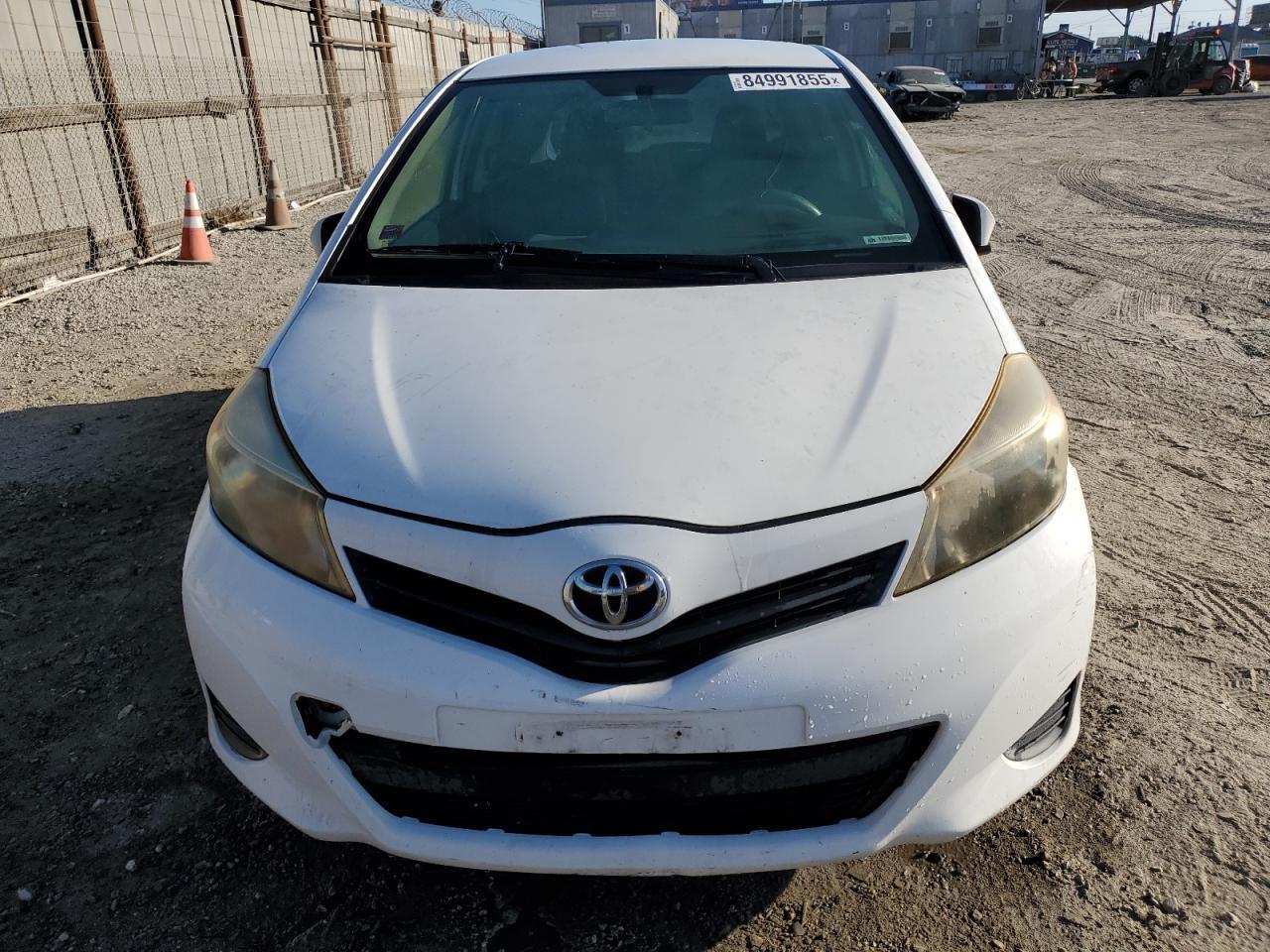 2012 Toyota Yaris - Image 5