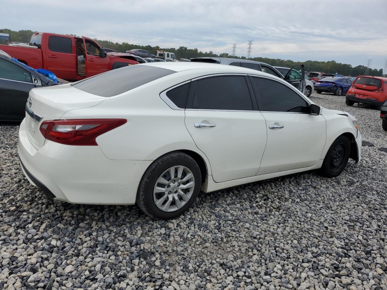 2018 Nissan Altima 2.5 - Фото 3