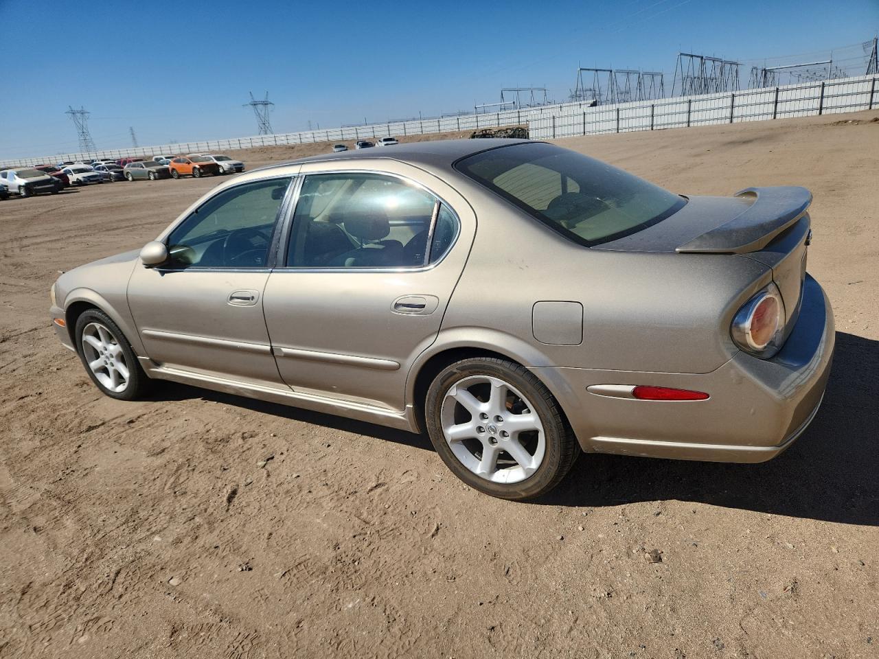 2002 Nissan Maxima Gle - Фото 2
