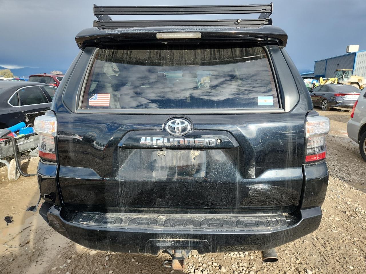 2018 Toyota 4Runner Sr5/Sr5 Premium - Image 6