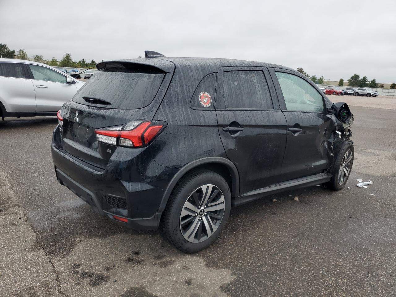 2020 Mitsubishi Outlander Sport Se - Фото 3