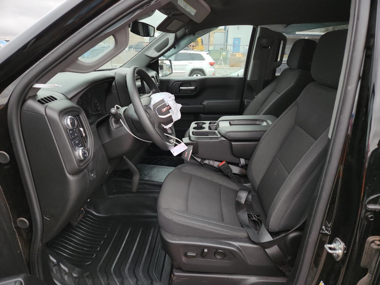 2025 GMC Sierra K1500 - Фото 7