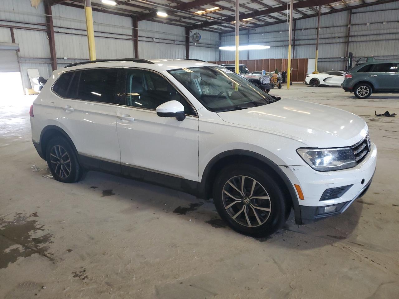 2018 Volkswagen Tiguan Se - Image 4