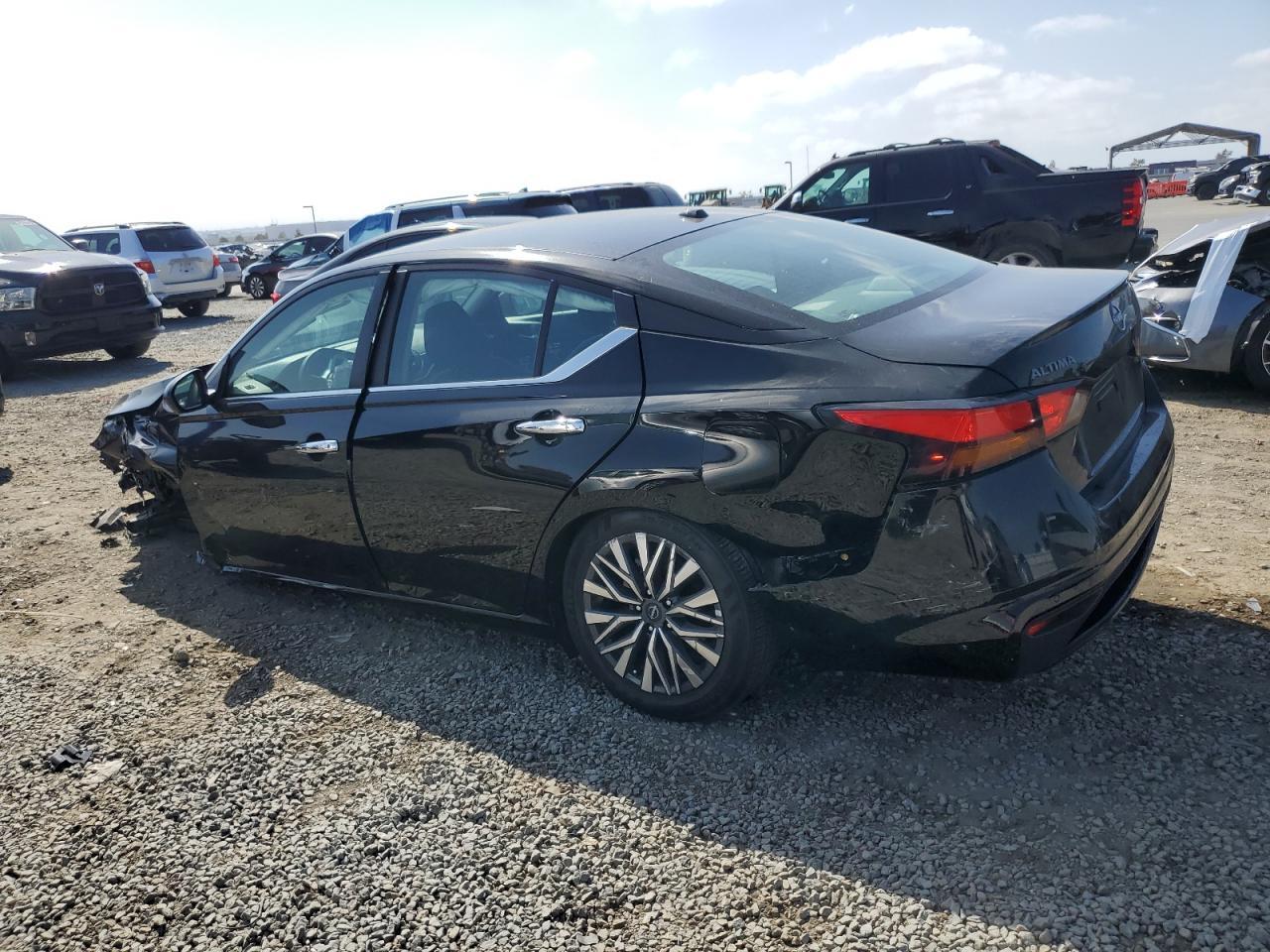 2025 Nissan Altima Sv - Фото 2