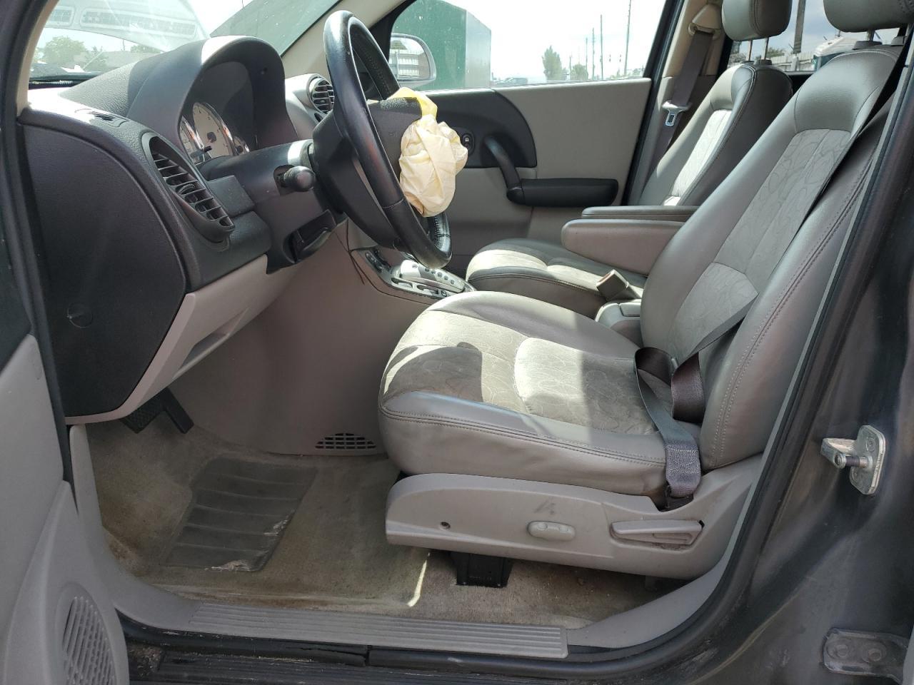 2005 Saturn Vue - Image 7