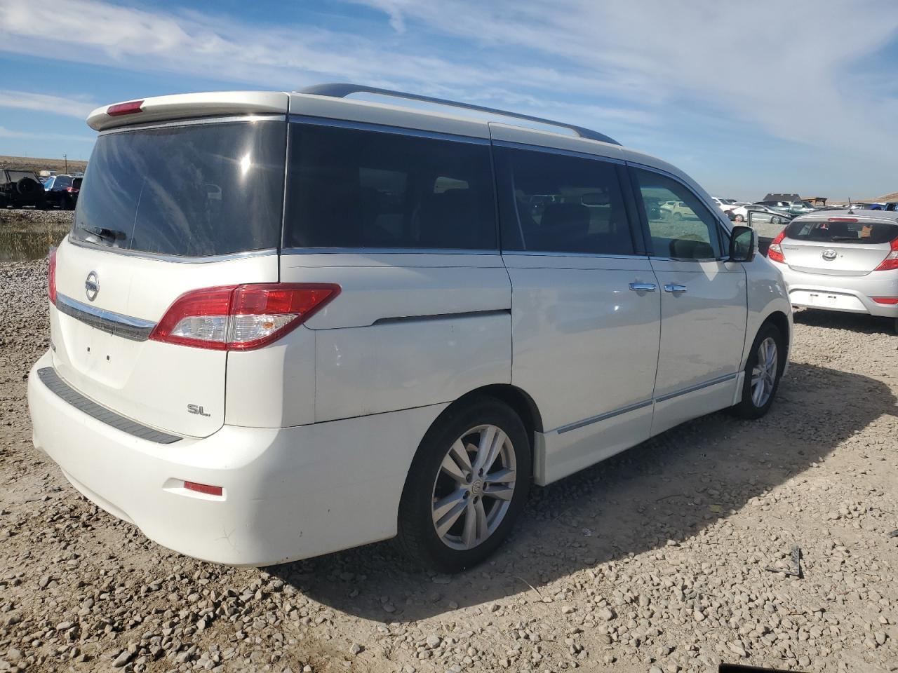 2013 Nissan Quest S - Фото 3