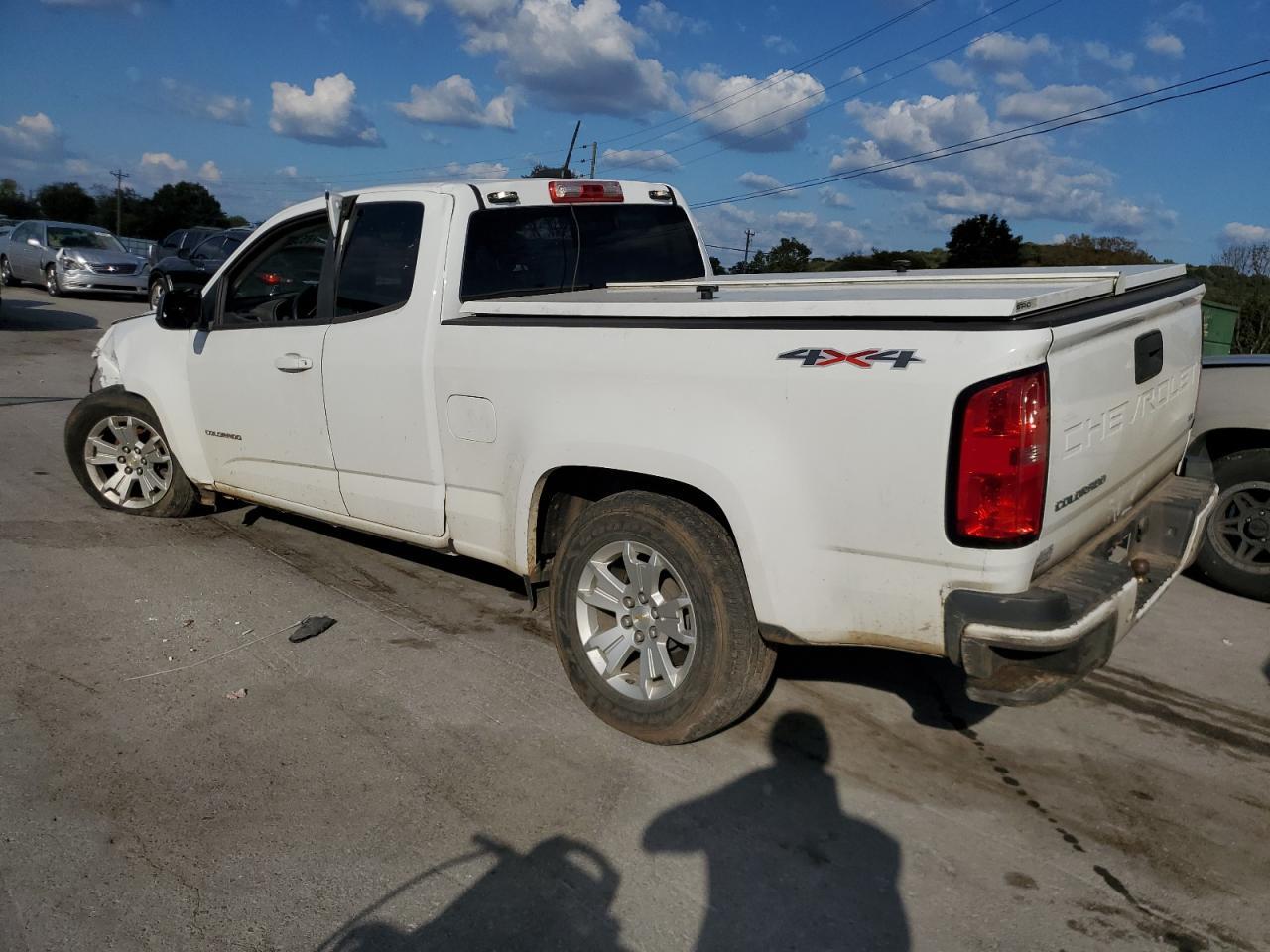 2021 Chevrolet Colorado Lt - Фото 2