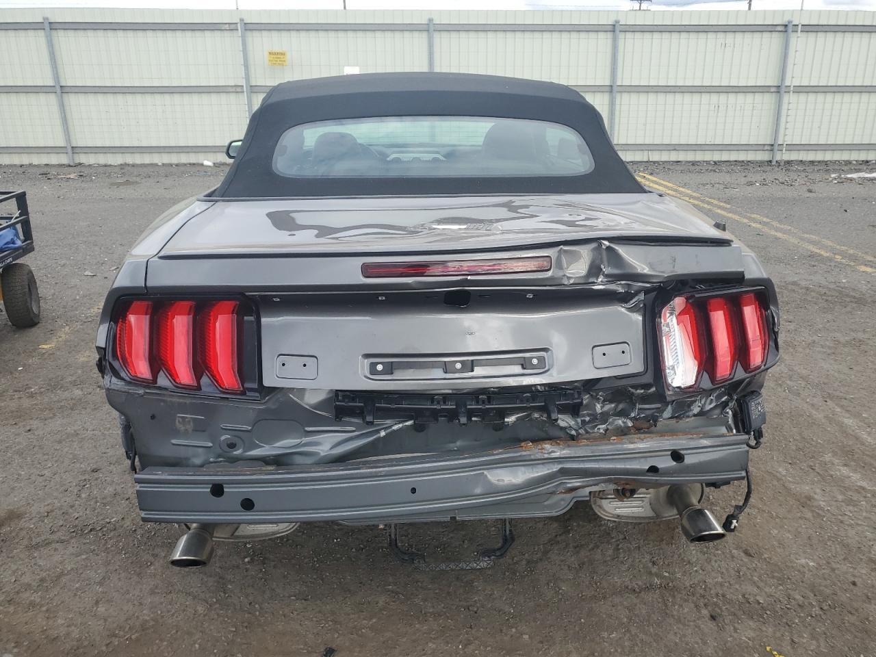 2022 Ford Mustang - Фото 6