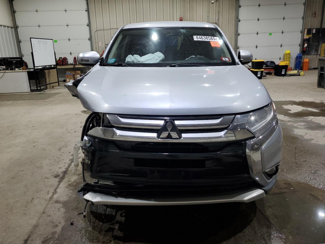 2017 Mitsubishi Outlander Se - Image 5