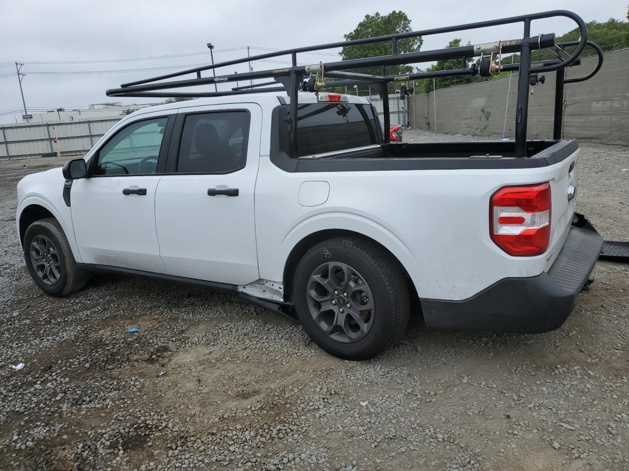 2024 Ford Maverick Xlt - Image 2