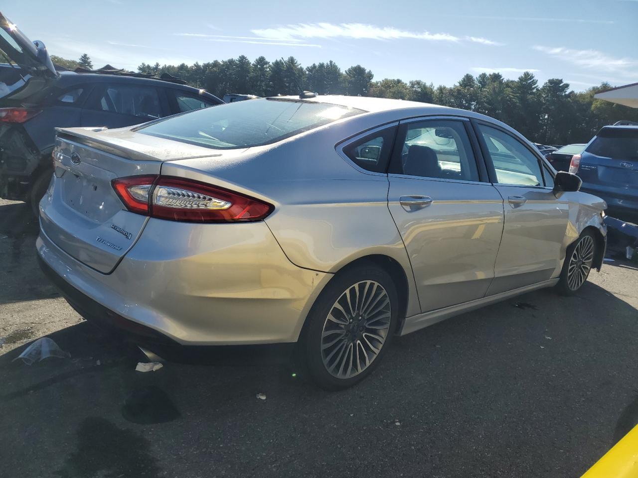 2018 Ford Fusion Titanium/Platinum Hev - Фото 3