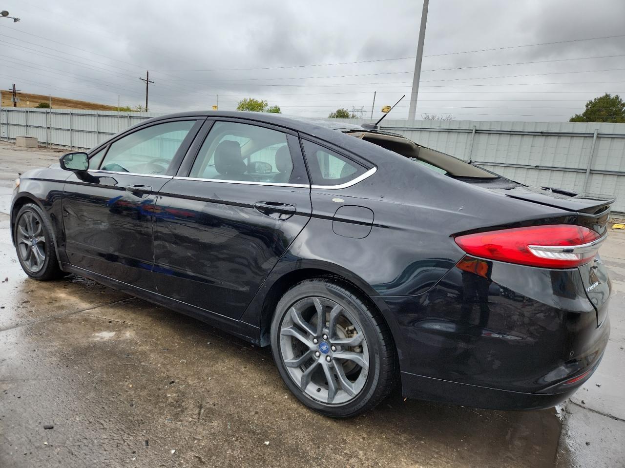 2018 Ford Fusion Se - Image 2