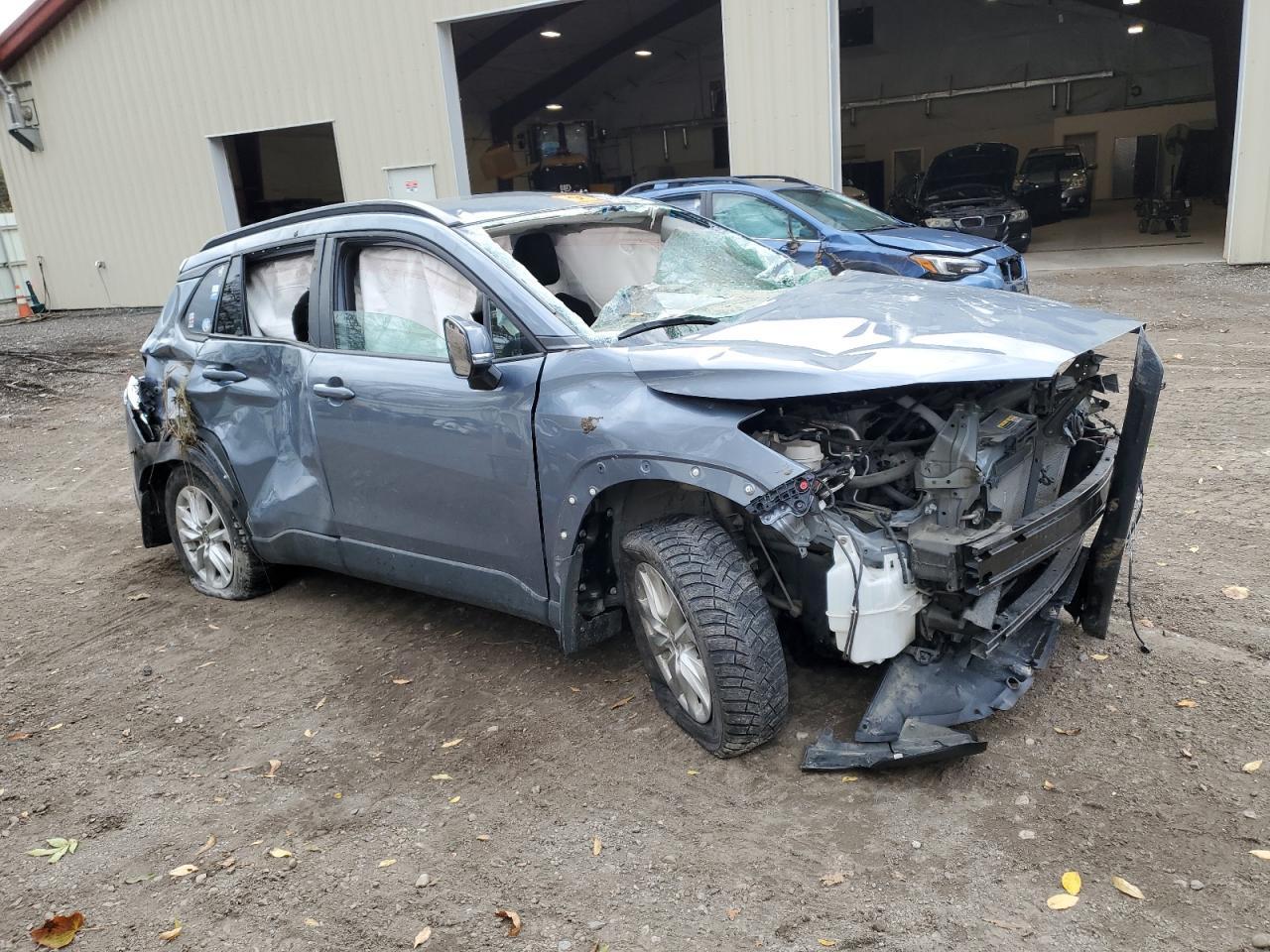 2023 Toyota Corolla Cross Le - Фото 4