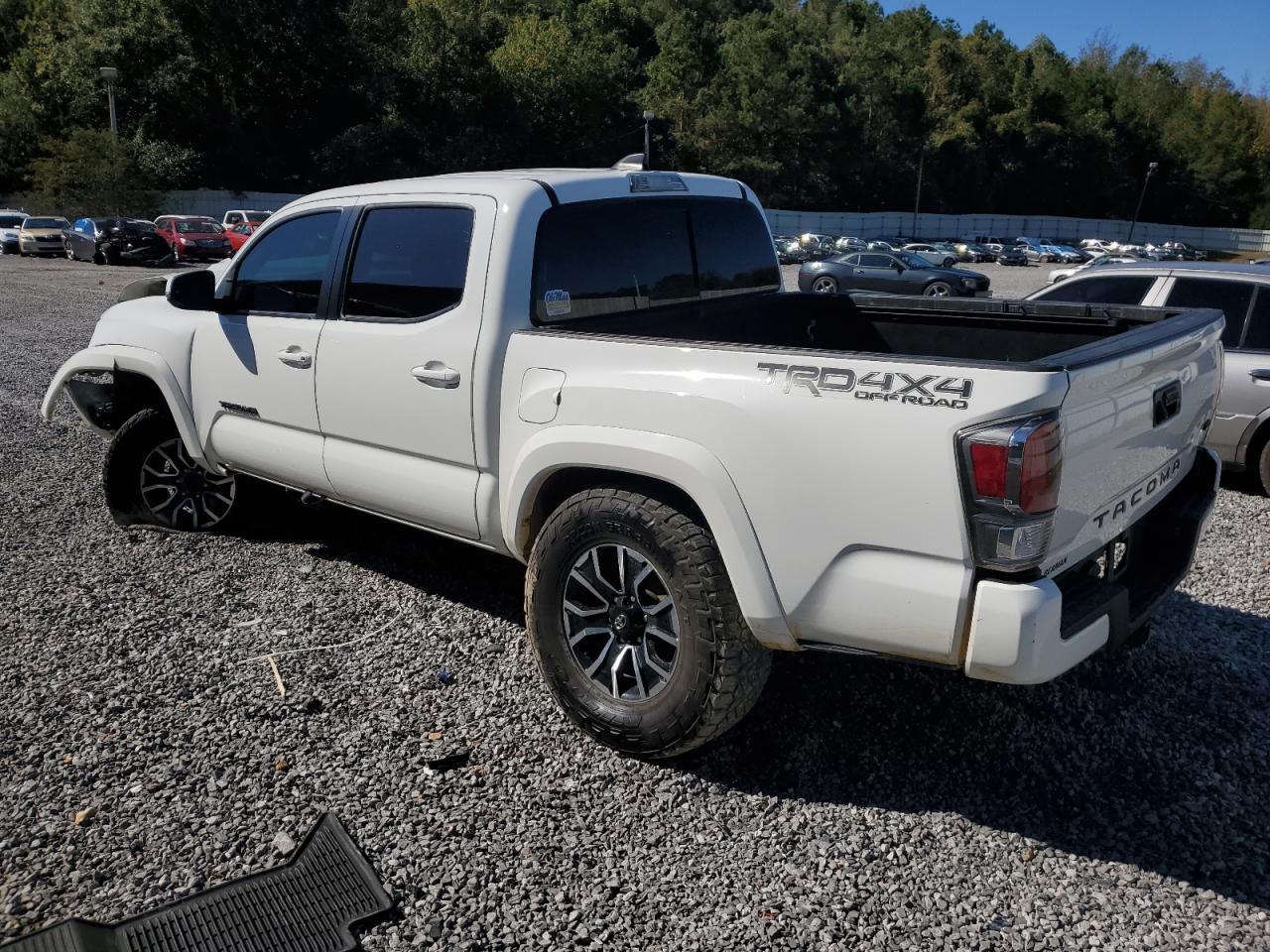 2023 Toyota Tacoma Double Cab - Image 2