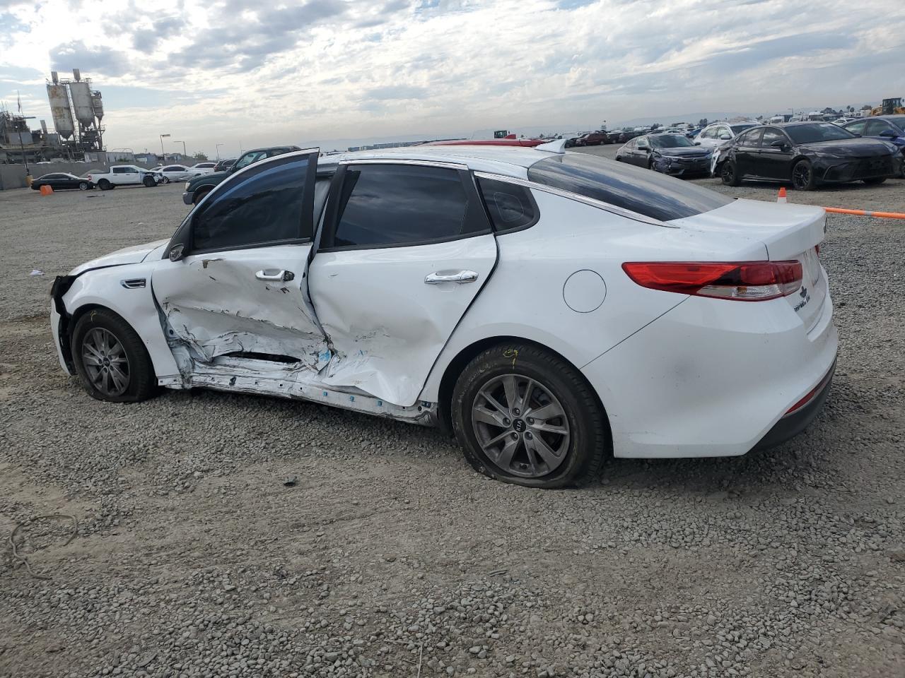 2018 Kia Optima Lx - Фото 2