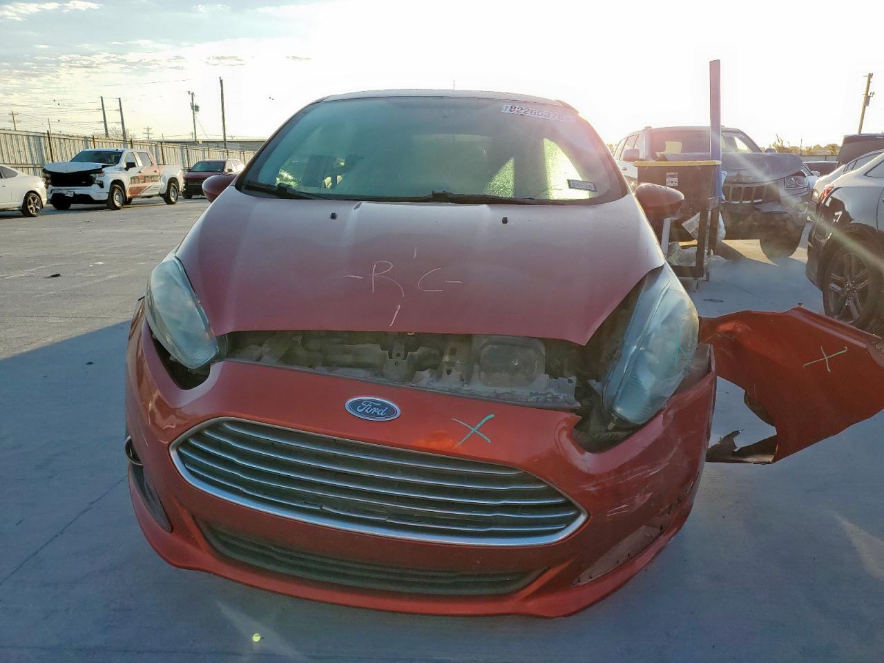 2018 Ford Fiesta Se - Фото 5