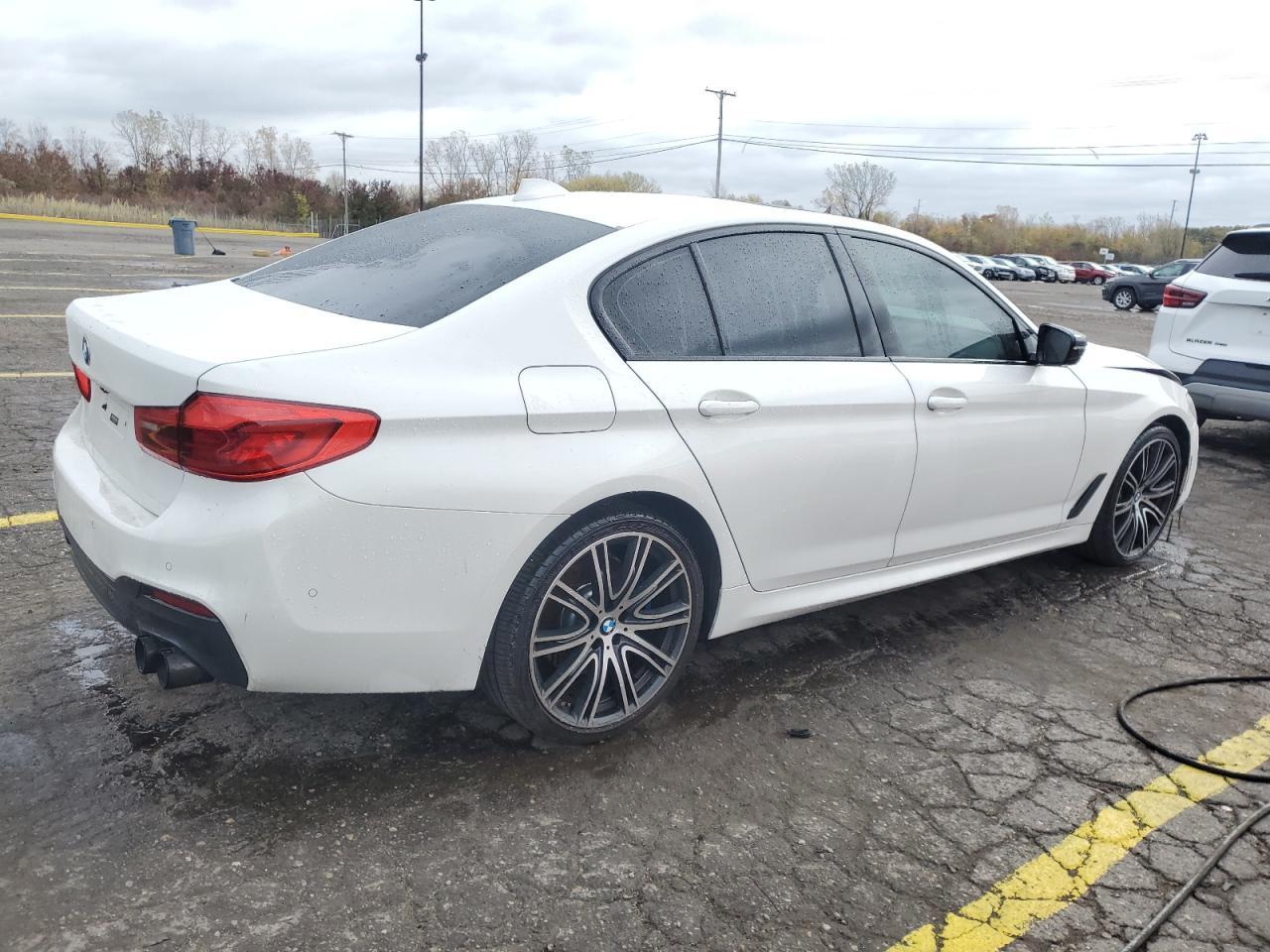 2019 BMW 540 Xi - Фото 3