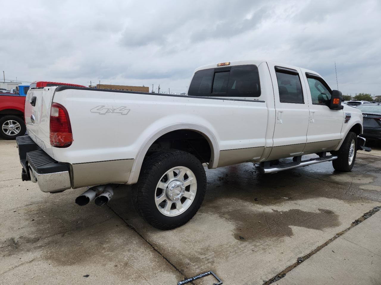 2010 Ford F350 Super Duty - Фото 3