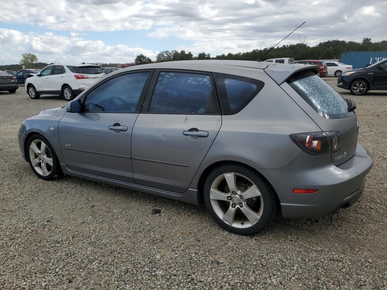 2005 Mazda 3 Hatchback - Фото 2