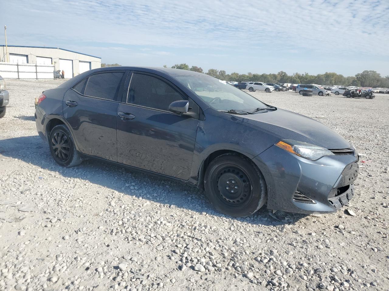 2018 Toyota Corolla L - Фото 4