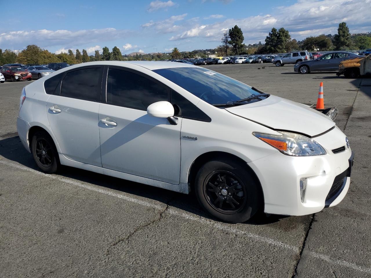 2015 Toyota Prius - Фото 4