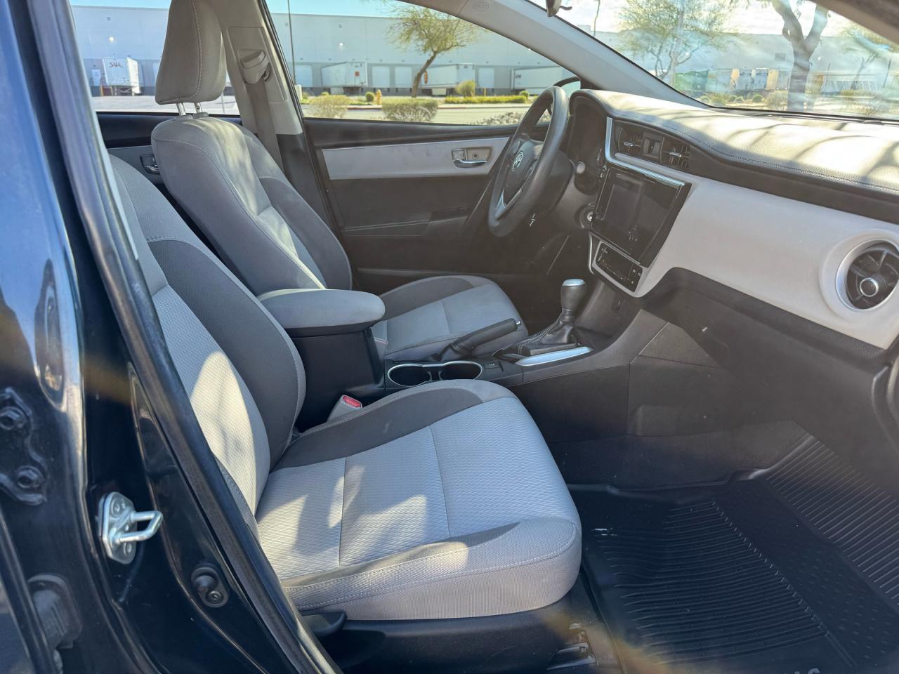 2019 Toyota Corolla L - Фото 5