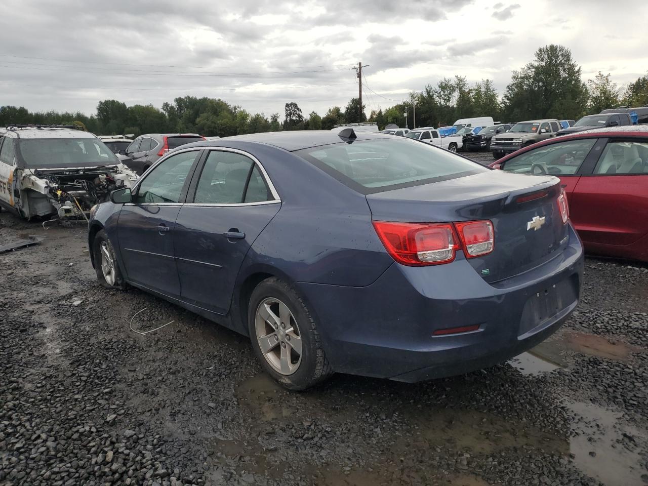 2014 Chevrolet Malibu Ls - Image 3