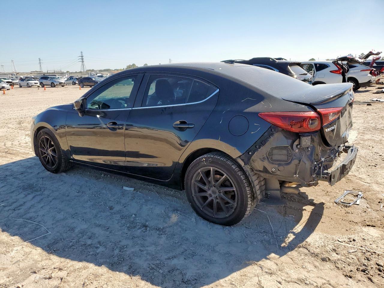 2018 Mazda 3 Grand Touring - Фото 2