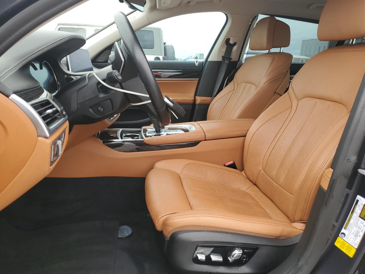 2019 BMW 740 I - Image 7