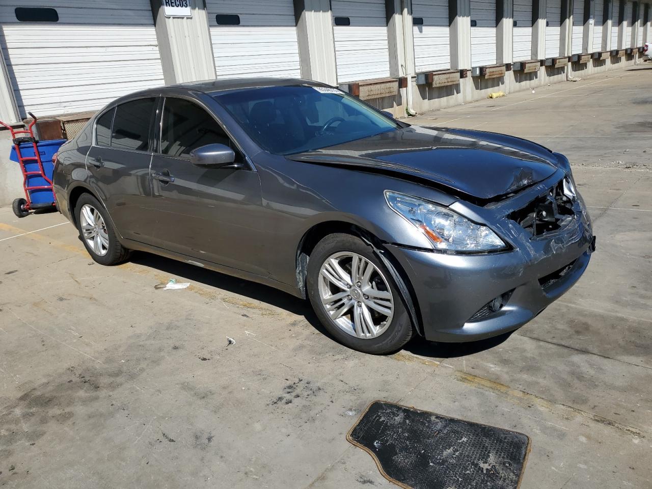 2013 Infiniti G37 - Фото 4