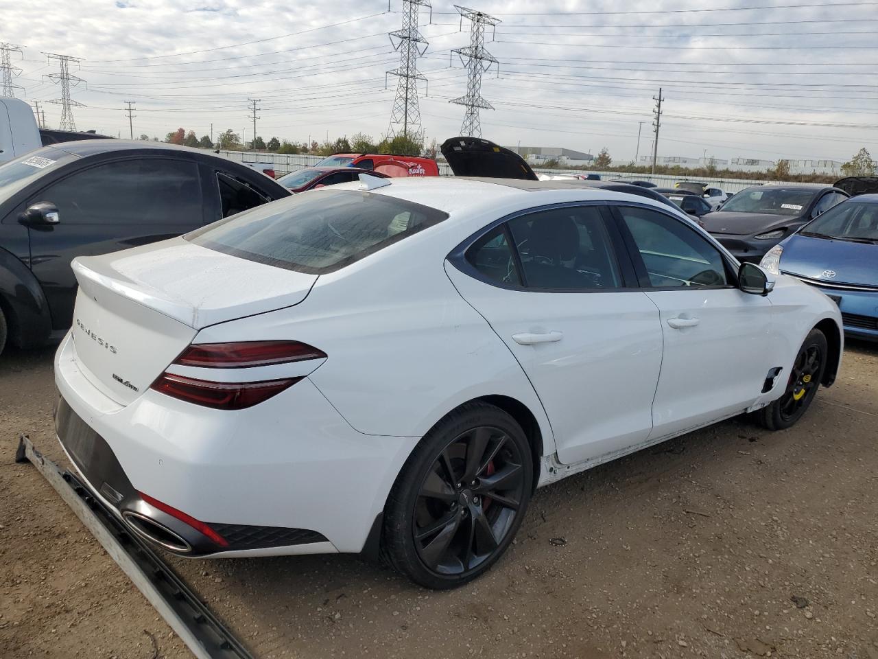 2023 Genesis G70 Base - Фото 3